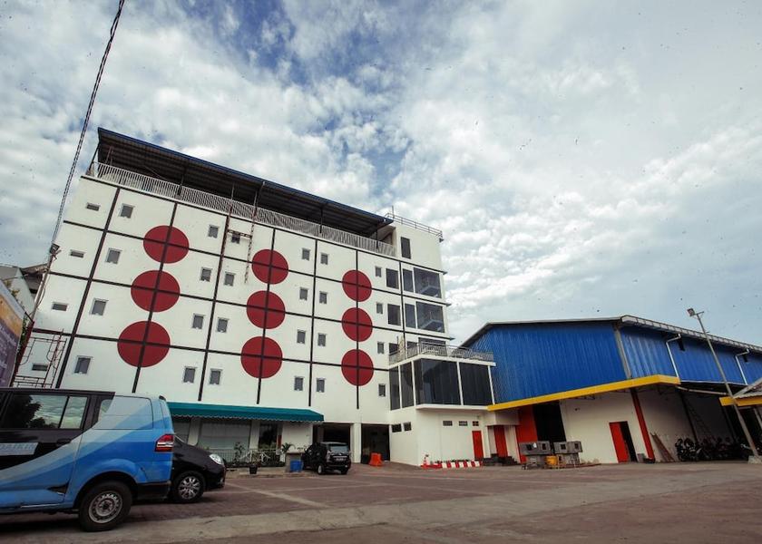  Bengkulu Exterior Detail