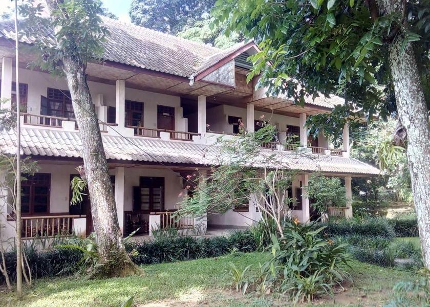 North Sumatra Bukit Lawang Hotel Exterior