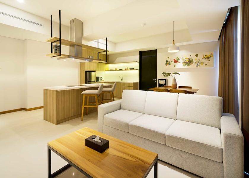  South Tangerang Room