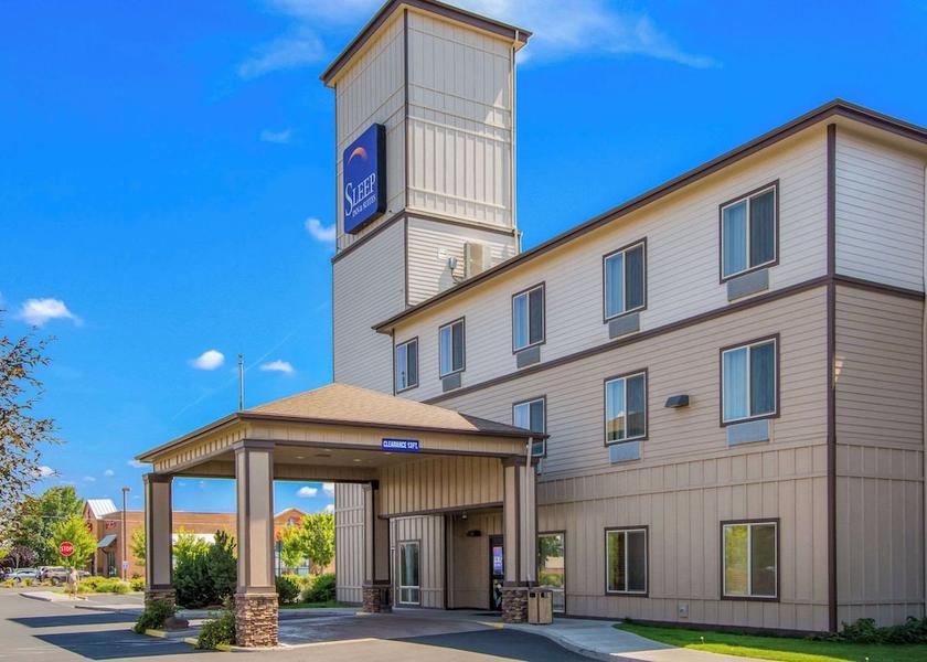 Oregon Redmond Exterior Detail