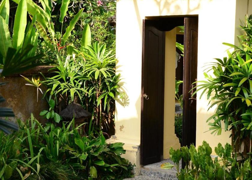 Bali Sukawati Hotel Exterior