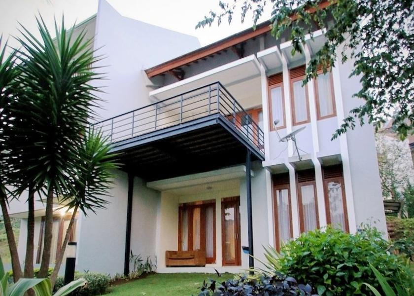 West Java Cimenyan Garden