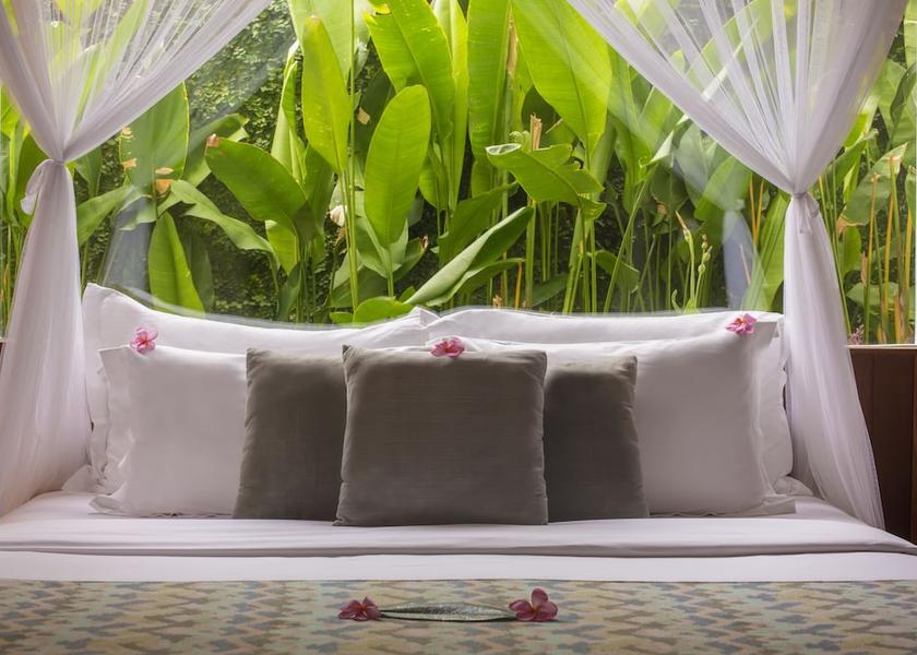 West Nusa Tenggara Senggigi Room