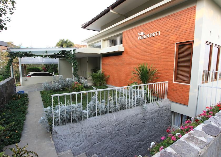 West Java Cimenyan Exterior Detail