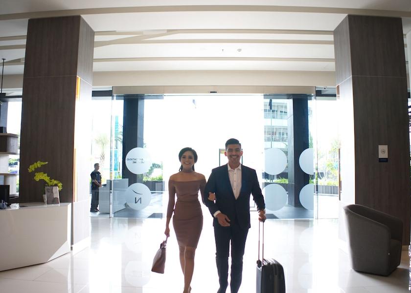 Riau Pekanbaru Interior Entrance