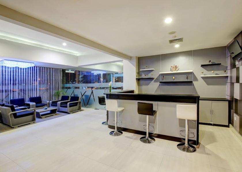  Palangkaraya Bar (on property)