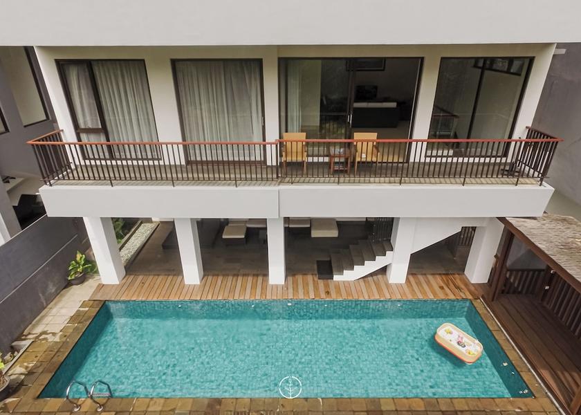 West Java Cimenyan Pool