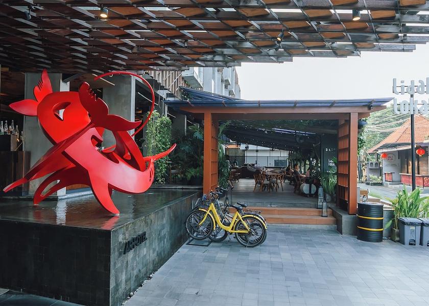 Bali Denpasar Front of property