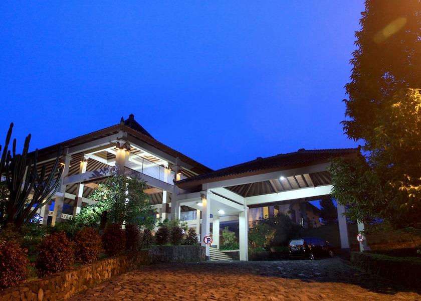 Central Java Getasan Entrance