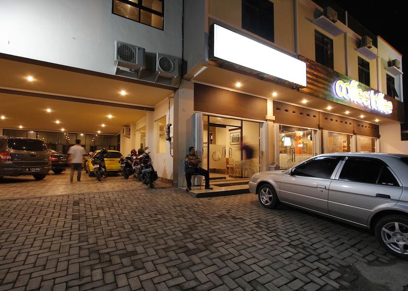 West Nusa Tenggara Mataram Front of property - evening/night