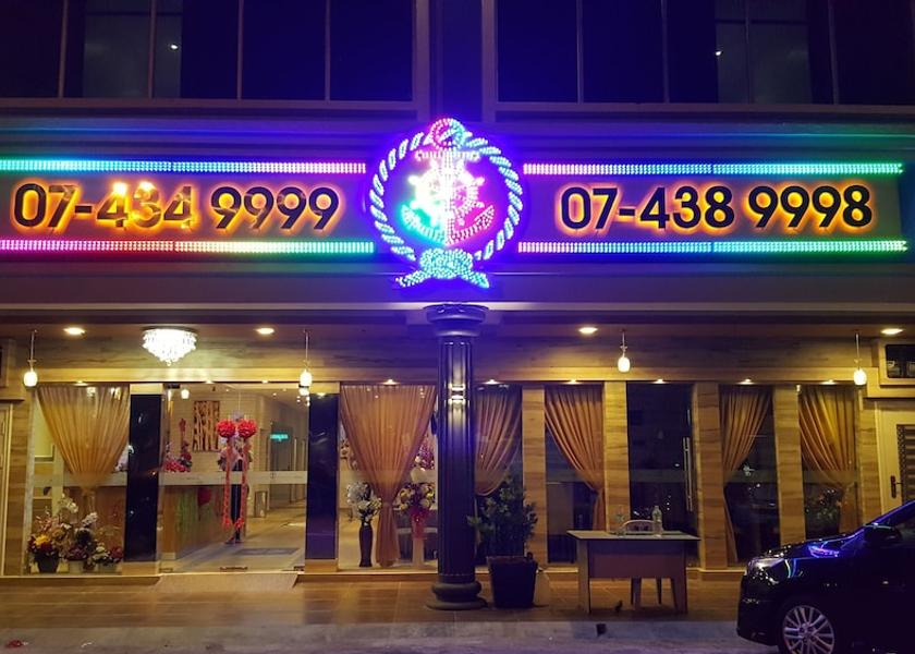 Johor Batu Pahat Porch