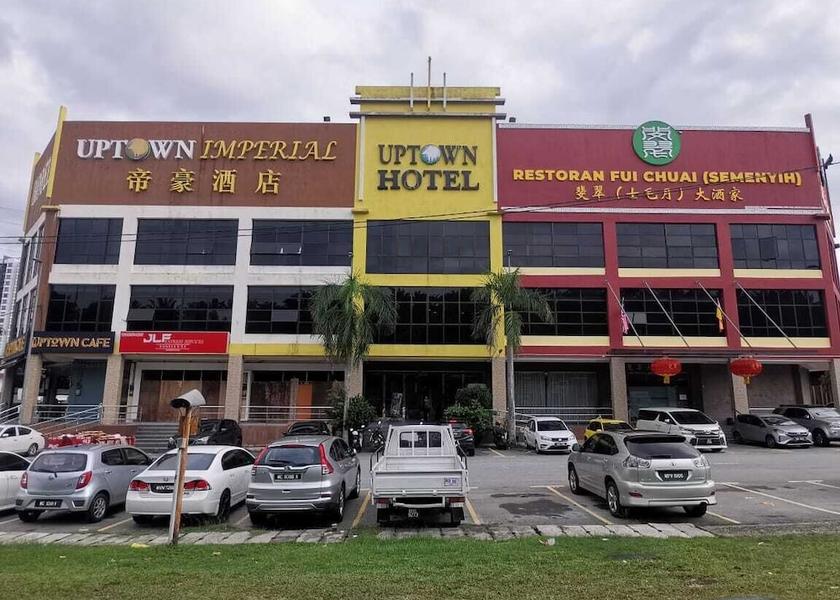 Selangor Kajang Facade