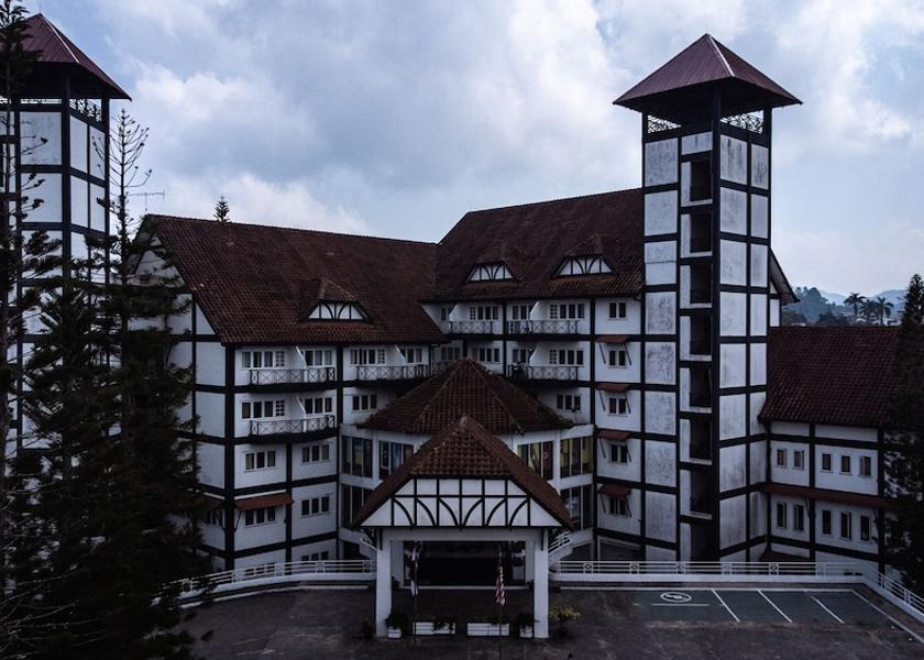 Pahang Tanah Rata Exterior Detail