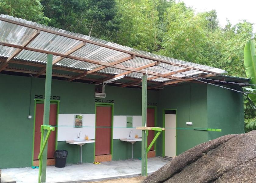 Pahang Ringlet Bathroom