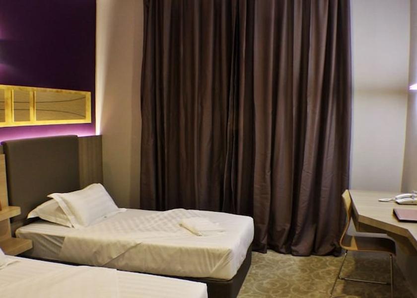 Sabah Beaufort Room