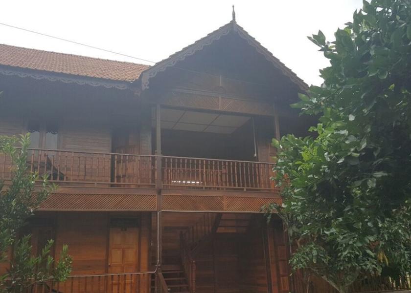 Pahang Janda Baik Porch