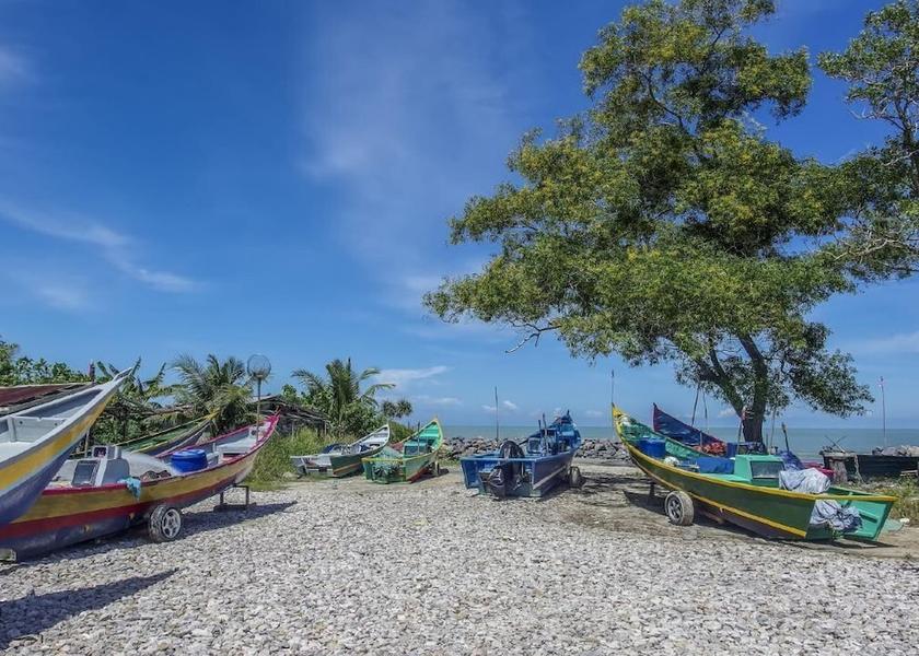 Sarawak Miri Beach