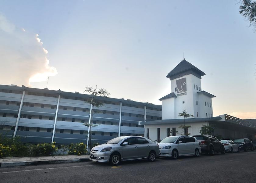 Johor Bandar Penawar Exterior