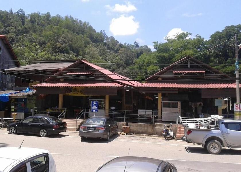 Pahang Sungai Lembing Parking