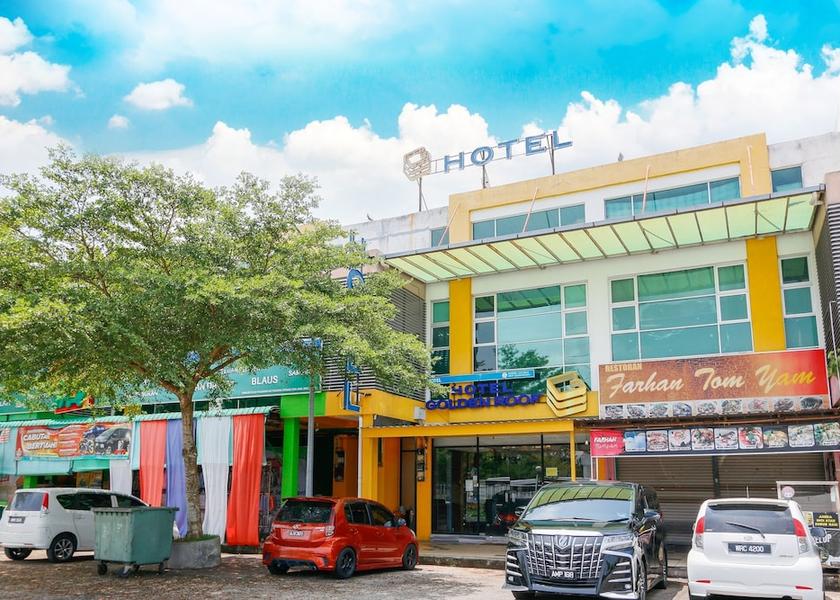 Perak Bota Front of property