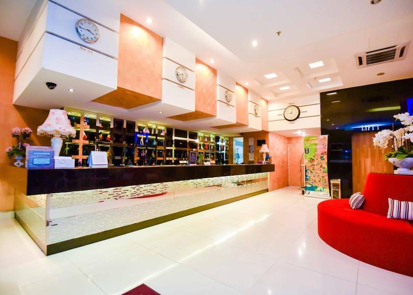 Perak Seri Manjung Lobby sitting area