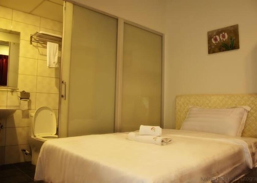 Sarawak Kuching Room