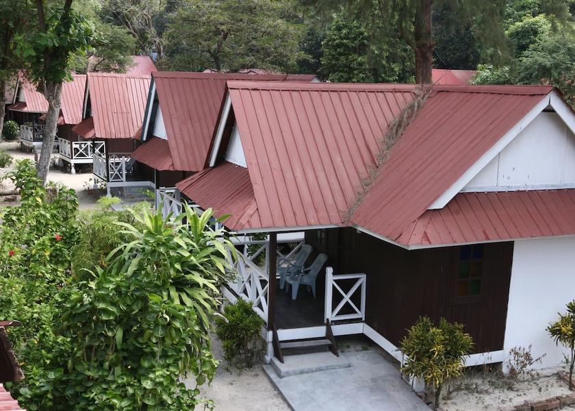 Terengganu Pulau Perhentian Besar Property grounds