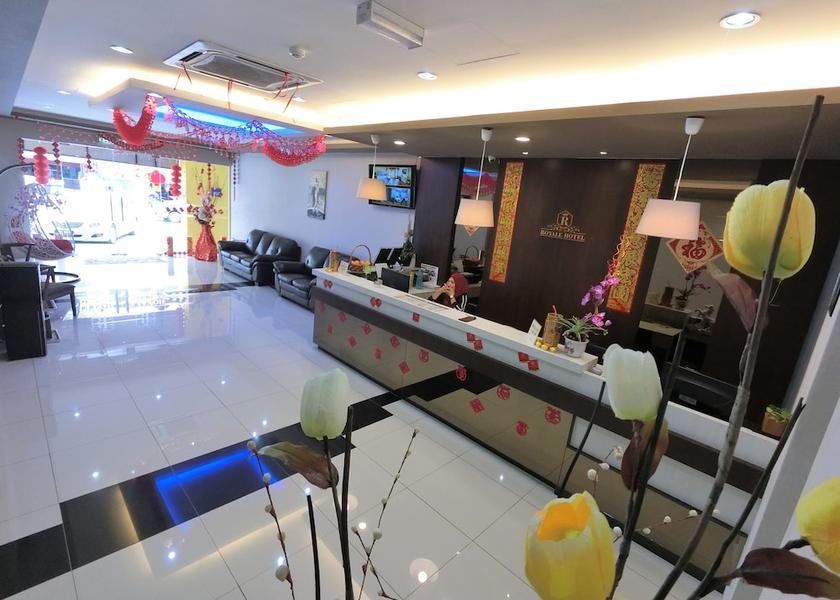 Perak Batu Gajah Interior Entrance
