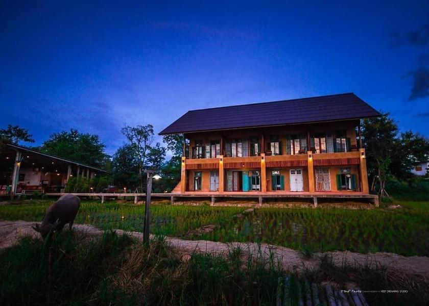 Chiang Mai Province hot Exterior Detail