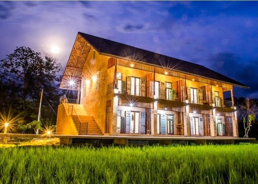 Chiang Mai Province hot Exterior Detail