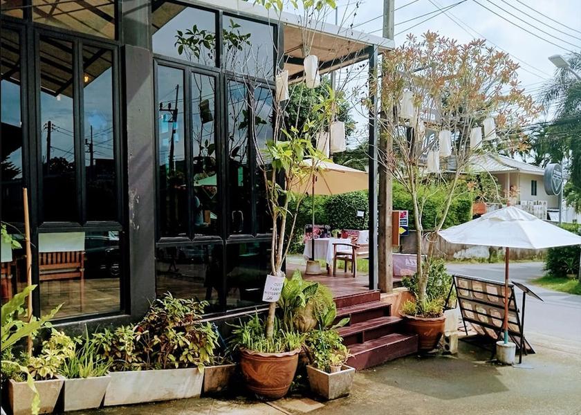 Phuket Chalong Facade