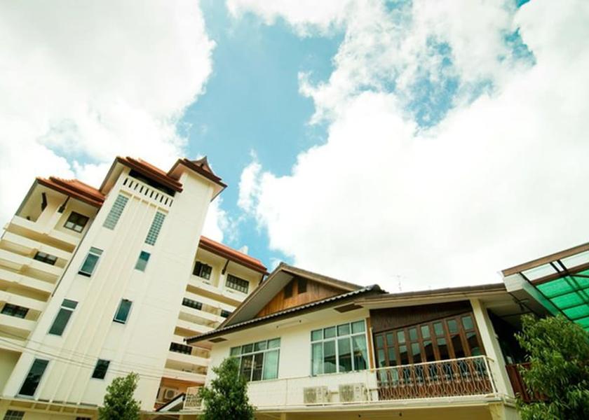 Sukhothai Sawankhalok Primary image