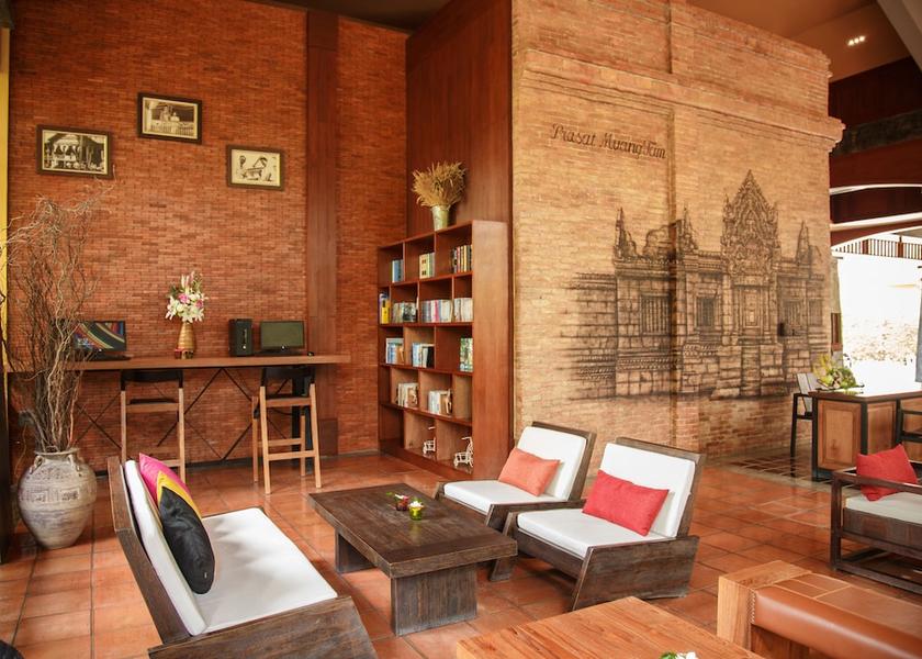 Buriram Province Prakhon Chai Lobby sitting area