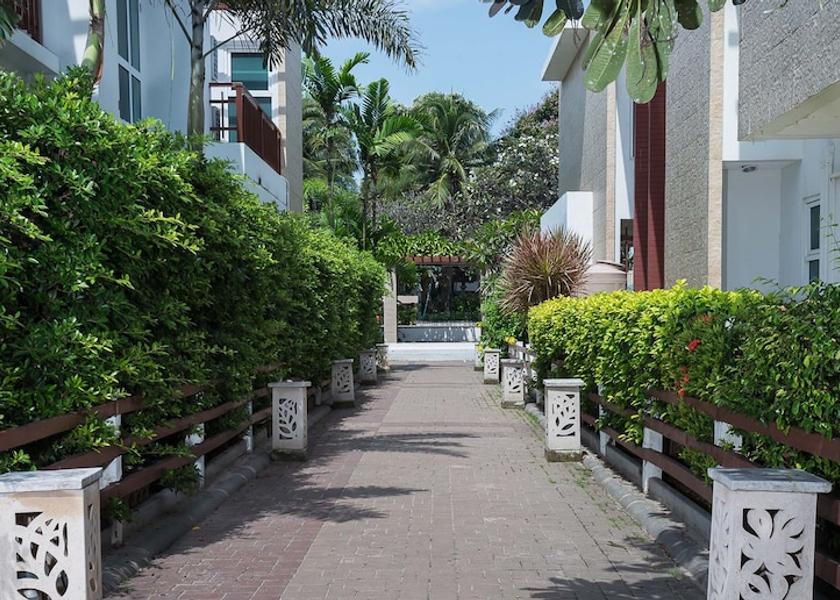 Prachuap Khiri Khan Cha-am Interior Entrance