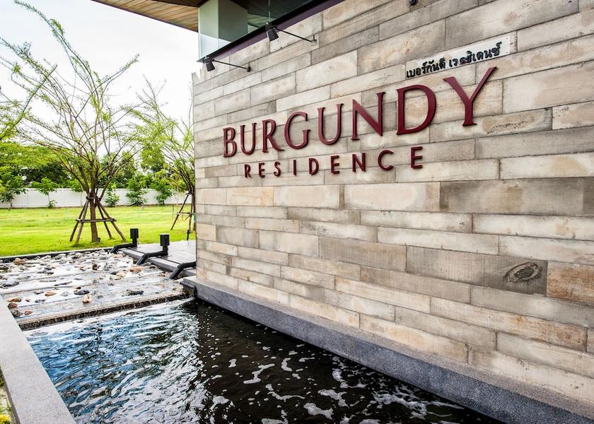 Prachin Buri Si Maha Phot Exterior detail