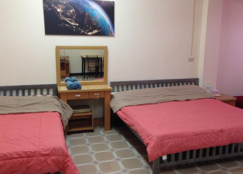 Nakhon Pathom Sam Phran Room