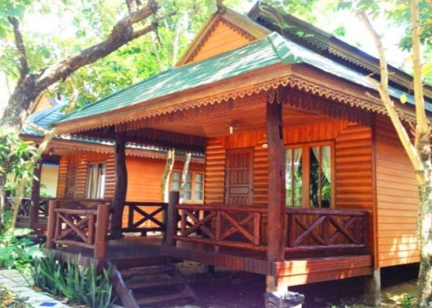 Chanthaburi Tha Mai Facade