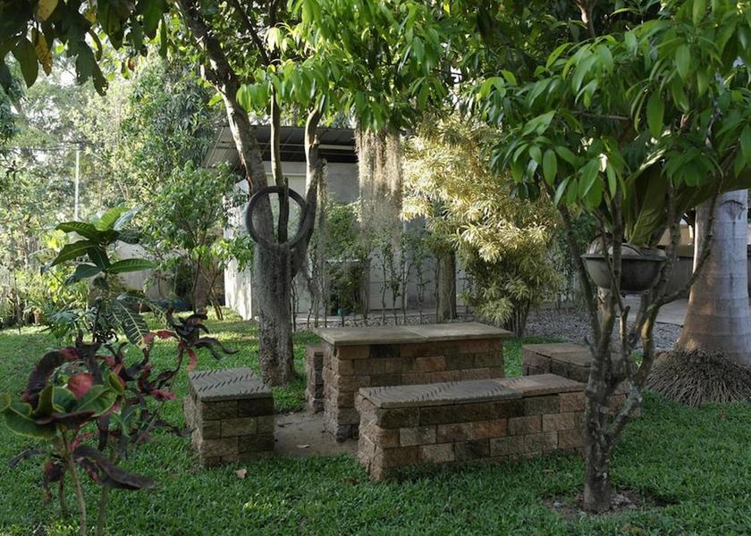 Chiang Mai Province Saraphi Garden