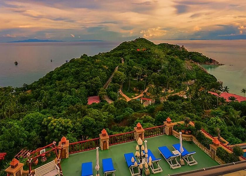Surat Thani Koh Tao Exterior Detail