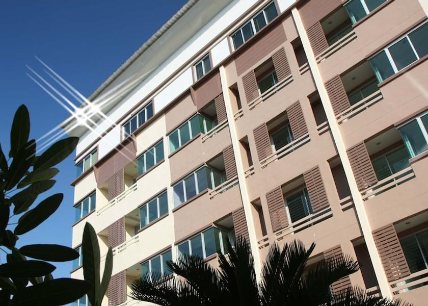 Bangkok Bang Yai Facade