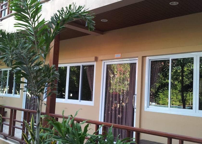 Surat Thani Koh Tao Exterior Detail