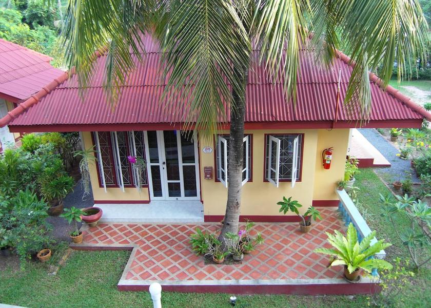 Phuket Rawai Exterior Detail