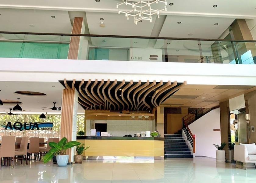 Phuket Province Rawai Lobby