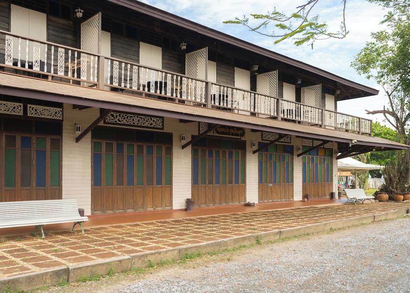 Chanthaburi Province Tha Mai Meeting facility