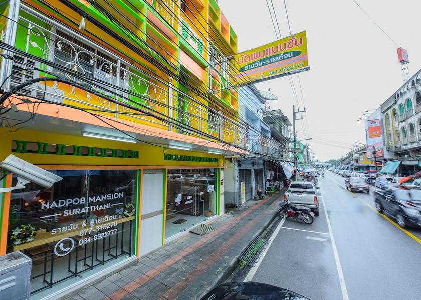 Surat Thani Phunphin Exterior Detail
