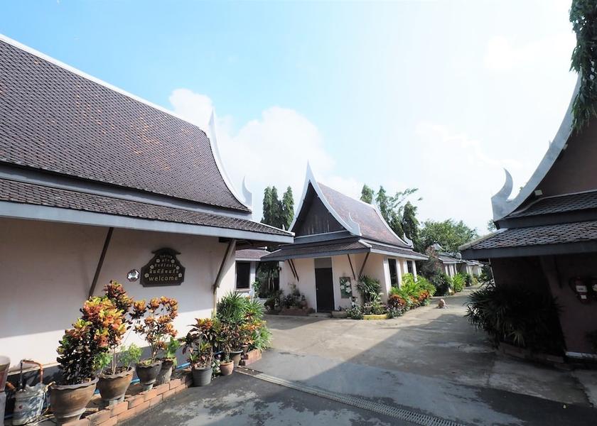 Phra Nakhon Si Ayutthaya Province Bang Pahan Exterior