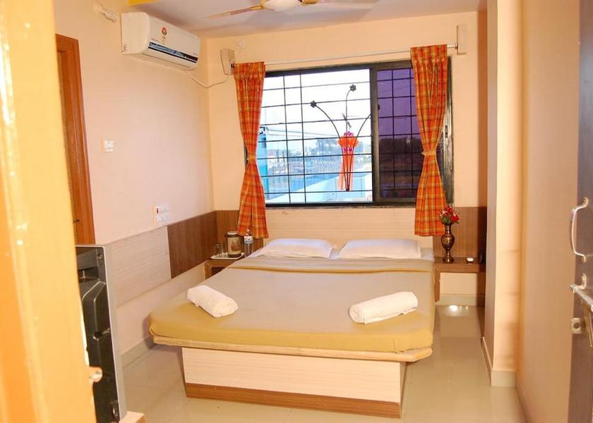 Maharashtra Shirdi Room