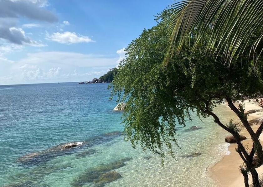 Surat Thani Koh Tao Facade
