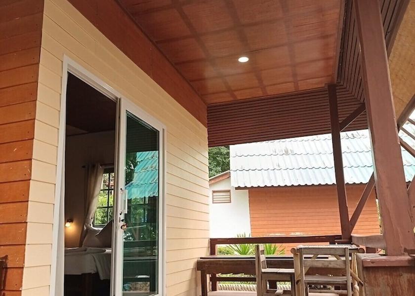 Surat Thani Province Koh Tao Living area