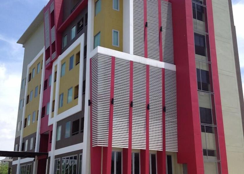 Nakhon Pathom nakhon pathom Facade